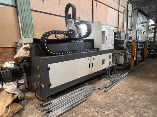 gia công cắt laser hộp kim loại